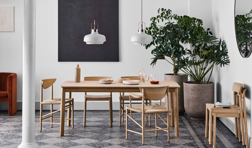 Planter by &Tradition