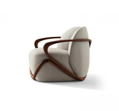 Giorgetti Hug Armchair