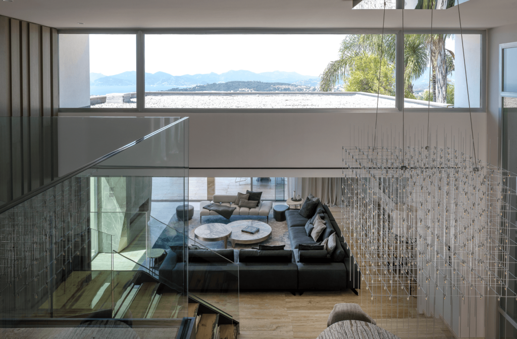 Henge VILLA CANNES