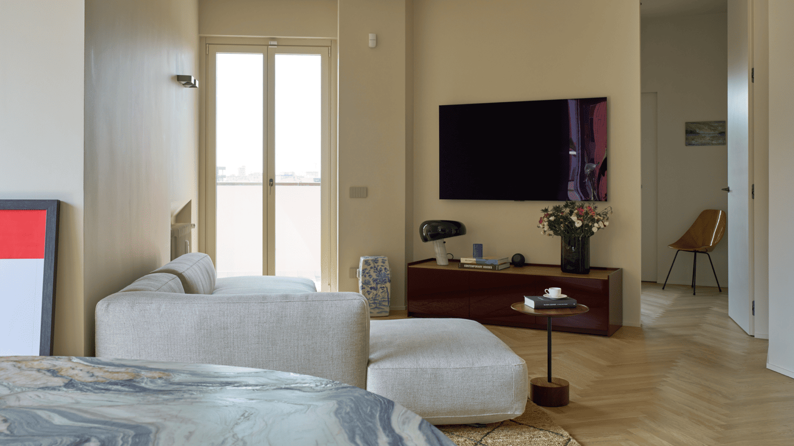 Functionality and aesthetic restraint in a Milan interior design project